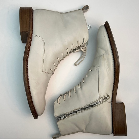 Vince Cabria White Leather Lace Up Combat Boots, Size 39.5/US 9.5 - Picture 1 of 8